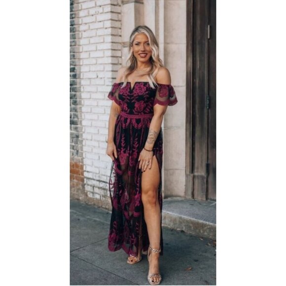 Cloud Ten Canyon Lace Black Romper Dress with Maroon Embroidery Dress Shorts Siz - Picture 6 of 16